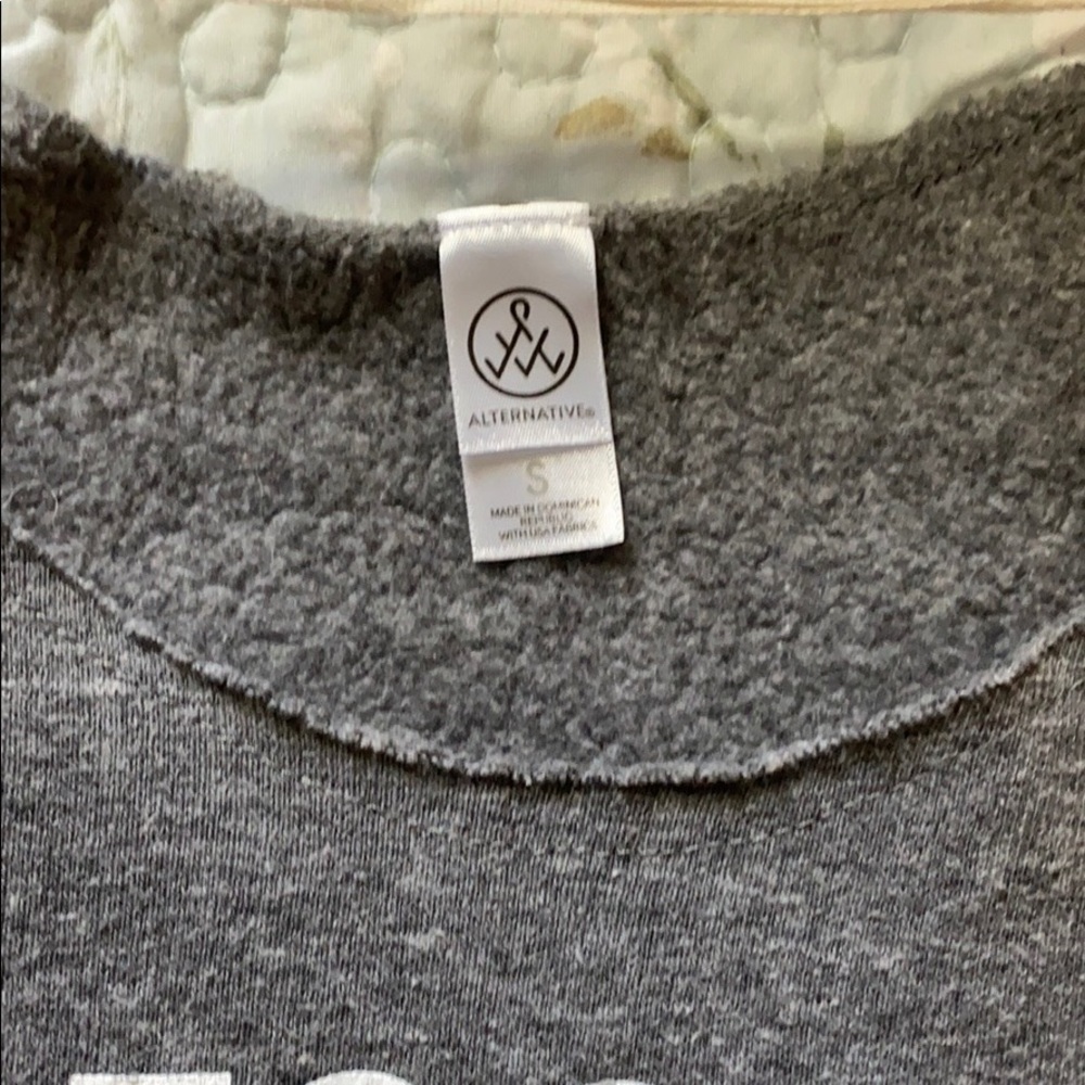 Sweater - Picture 2 of 4